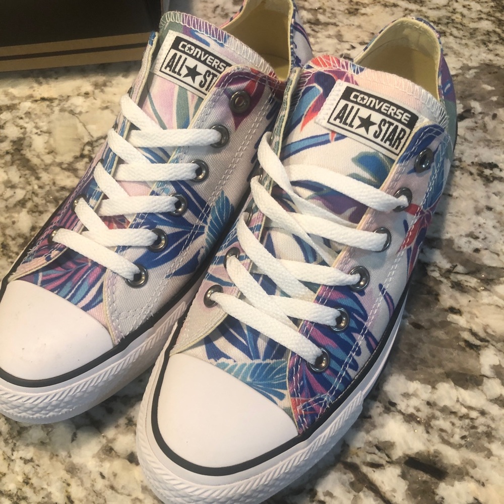 NWT Converse